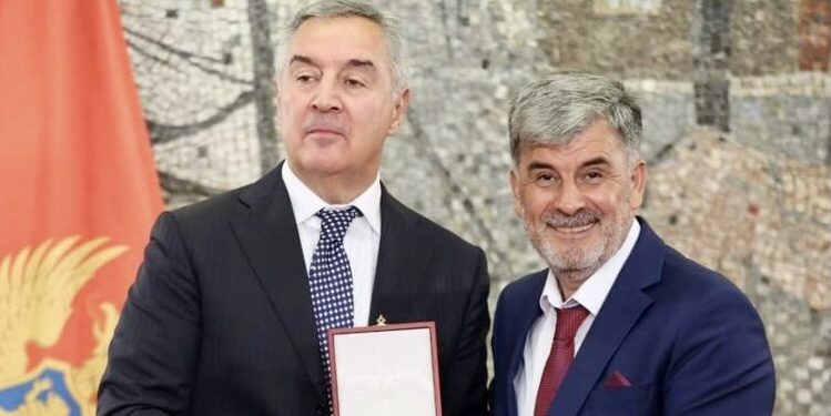 Đukanović odlikovao istaknute ličnosti, među njima i humanistu Hajriza Brčvaka