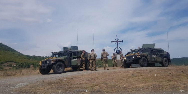 Kfor: Povećali smo prisustvo na Jarinju i Brnjaku