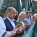 Stotine ruža pušteno niz Drinu u znak sjećanja na ubijene Bošnjake Foče