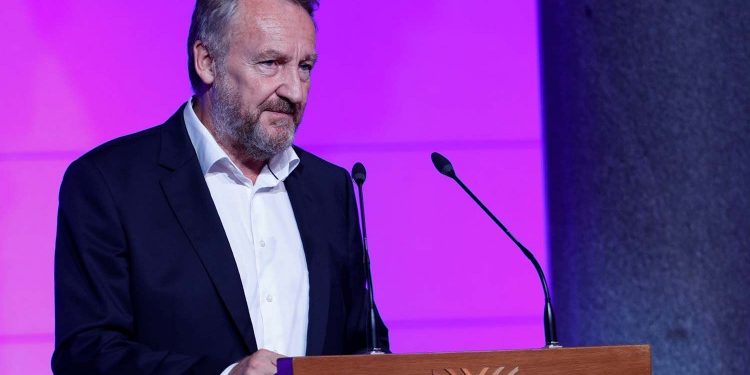 BAKIR IZETBEGOVIĆ PODVUKAO: U narednom periodu će biti potrebno braniti državu