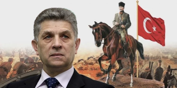 Doktor Ugljanin uputio čestitku za Dan pobjede Republike Turske