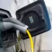 Škotski policajci dobili električne automobile bez punjača za njih!