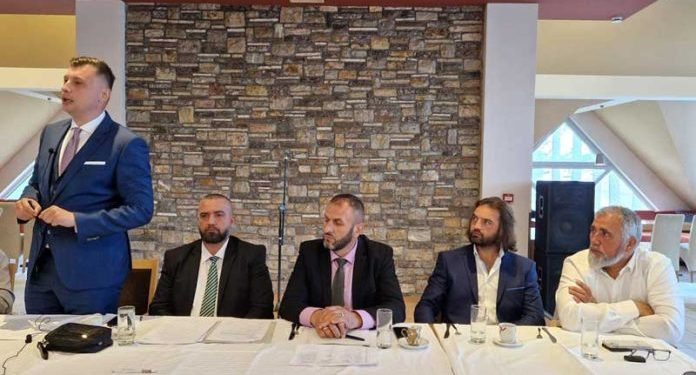 SPP-e na pola: Muratović najavio učešće na izborima za BNV uz podršku Tandira i Nikšića