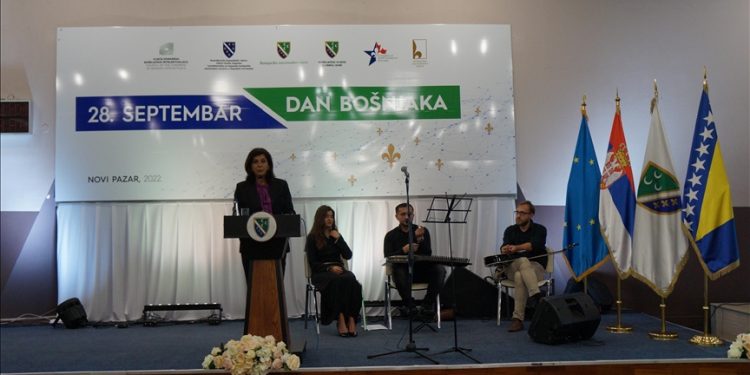Centralnom manifestacijom u Novom Pazaru obilježen Dan Bošnjaka