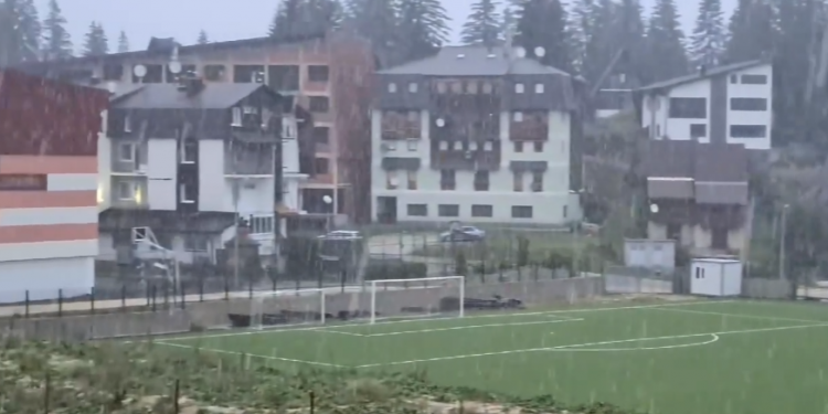 Prve pahulje u BiH: Snijeg na Vlašiću, Sladić ipak ima dobre vijesti (VIDEO)