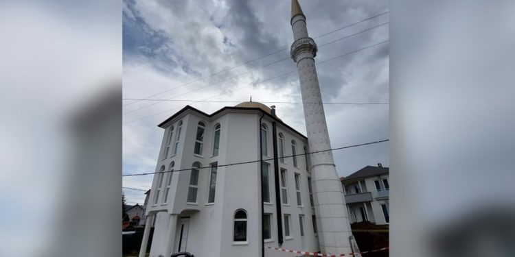 (FOTO) Tutin: Pomozimo završetak izgradnje džamije u džematu Kleče, iznad Bišćove česme