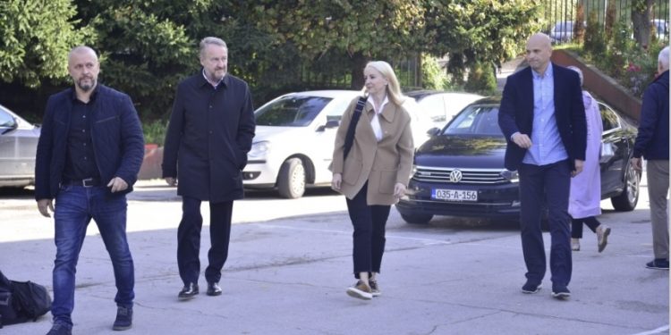 (VIDEO) Izetbegović glasao: Ako Bog da ja ću pobijediti, SDA će dobiti veću podršku nego 2018. godine