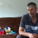 (VIDEO) SIN I SNAHA OSTAVILI SU NJIH ČETVERO SAMIH, PLAKALI SU KADA SAM DOŠAO: DEDO EDIN SADA VODI BRIGU O SVOJIM UNUČADIMA