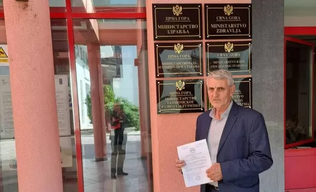 Klimenta: 700 penzionera iz Rožaja se smrzava jer ne mogu da kupe drva