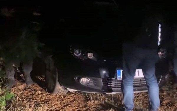 (VIDEO) Maskirani ljudi pucali na sjever Kosova i uzvikuju “Vratili smo se, Kosovo je Srbija!”