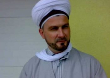 Hafiz Seferagić: Ko stalno visi na ogledalu, ima problem sa džinima