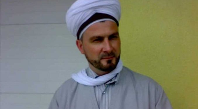 Hafiz Seferagić: Ko stalno visi na ogledalu, ima problem sa džinima