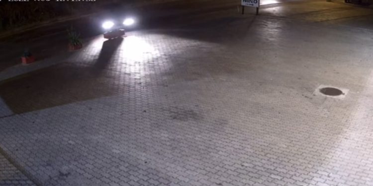 (VIDEO) Novi Pazar: Saobraćajna nesreća u prigradskom naselju Mur