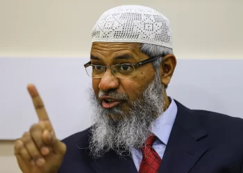 (VIDEO) Dr. Zakir Naik ne gubi vrijeme, već je preko 500 ljudi prihvatilo Islam u Katru