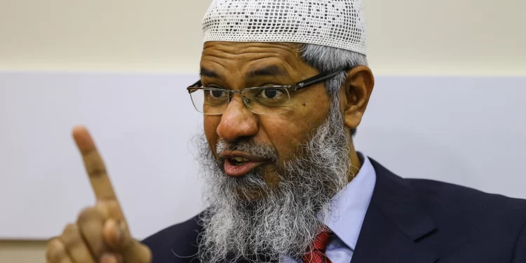 (VIDEO) Dr. Zakir Naik ne gubi vrijeme, već je preko 500 ljudi prihvatilo Islam u Katru