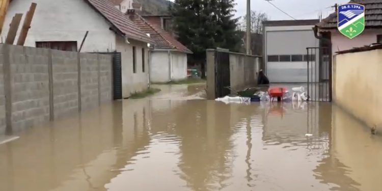 (VIDEO) U Tutinu proglašena vanredna situacija
