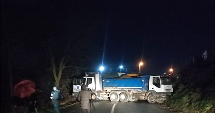 Barikade na sjeveru Kosova, prijelazi Jarinje i Brnjak zatvoreni