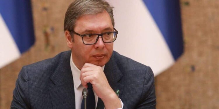 VUČIĆ: OPET NAS PROVOCIRAJU, A ZNAJU DA BI BILI POČIŠĆENI KAO METLOM