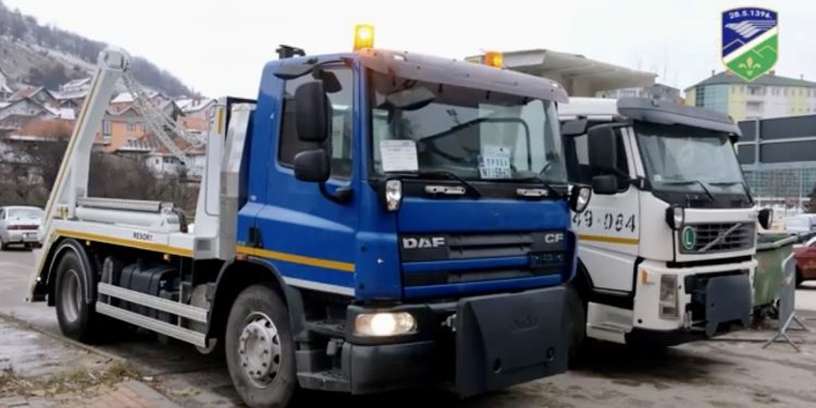 (VIDEO) Tutin: Tri nova vozila za JKSP Gradac