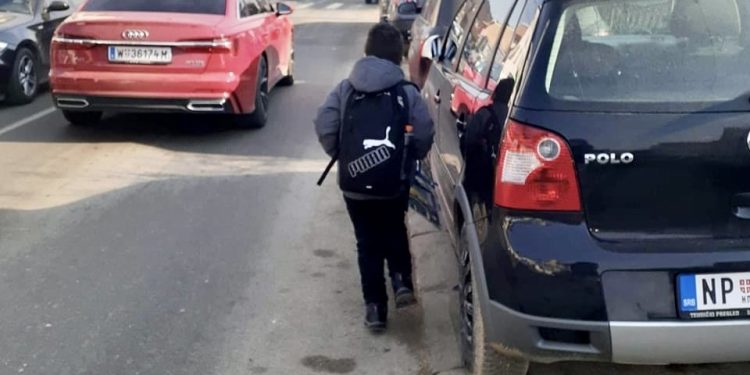 Slika dječaka iz Novog Pazara uplašila je cijelu Srbiju: Zar tragedije gdje su djeca stradala nisu upozorenje?