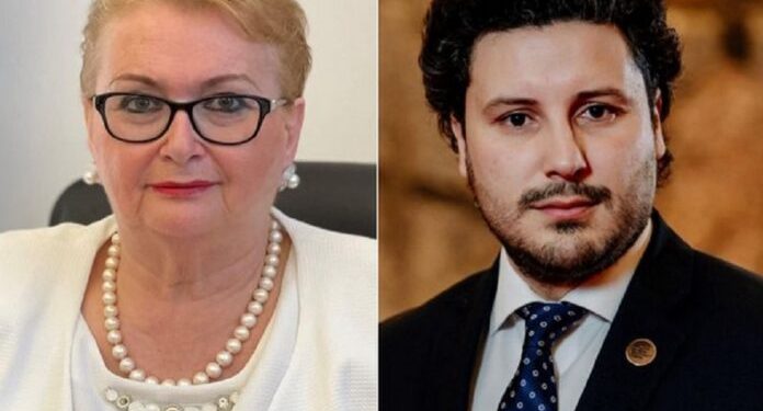 TURKOVIĆ PORUČILA ABAZOVIĆU: AKO STE BILI U POTOČARIMA 11. JULA OČEKUJUĆI NEKU ZAHVALNICU ILI POLITIČKI POEN, NISTE TREBALI NI DOLAZITI