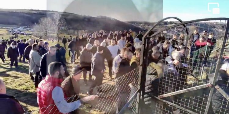 (VIDEO) POGLEDAJTE EMOTIVNI VIDEO SA DŽENAZE DJEVOJČICI HAVI LJAJIĆ