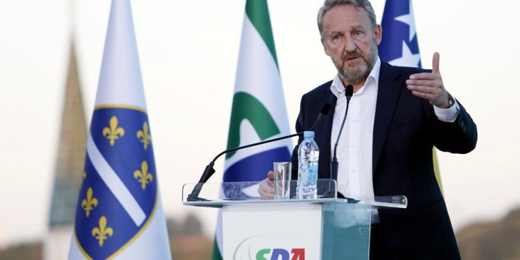 Izetbegović: Nema ništa od povlačenja da bi “Trojka” sa HDZ-om napravila vlast u FBiH; SDA zna postići što joj je cilj