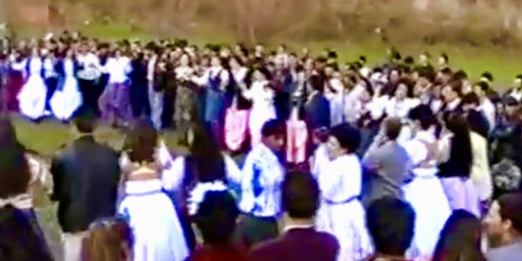 /VIDEO/ Sandžak: Pogledajte nekadašnju staru svadbu, to nije bila svadba to je bio vašar u stara dobra vremena