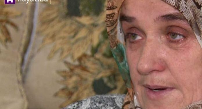 DA VAM SRCE PUKNE! MUHIBA JE U GODINU I PO DANA IZGUBILA MUŽA, SINA I SNAHU, A SADA SA 113 KM PENZIJE PODIŽE TROJE UNUČADI