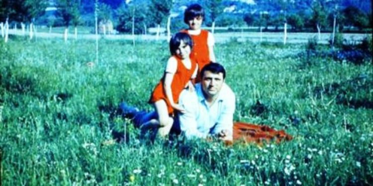 ŠTRPCI, JEDNA PRIČA: ALMA ZEKOVIĆ SREBRENIKOVIĆ: „ČEKAM TRIDESET GODINA DA ME OTAC NAZOVE”