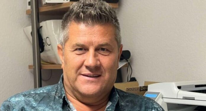 ASIM BAJRIĆ U RAMAZANU PRAVI PAUZU: SUPRUZI DINKI POMAŽEM I U PEGLANJU VEŠA