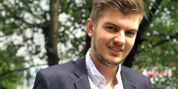 Sandžaklija prije roka završio Medicinski fakultet u Beogradu: Biti najbolji je i breme odgovornosti