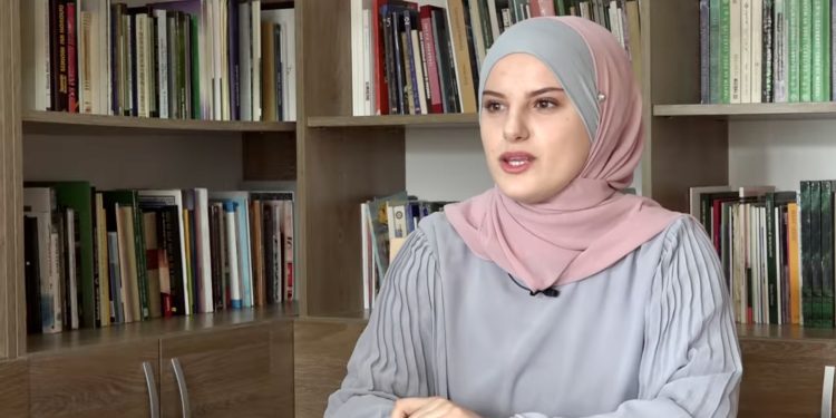 /VIDEO/ Rožajka Anita Nurković nova je hafiza Kur’ana časnog