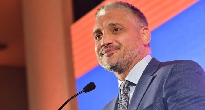 BOSNO, NEKA TI SVAKO SUTRA BUDE KAKVA SI I SAMA: POGLEDAJTE KAKO JE ČEDA ČESTITAO 1. MART