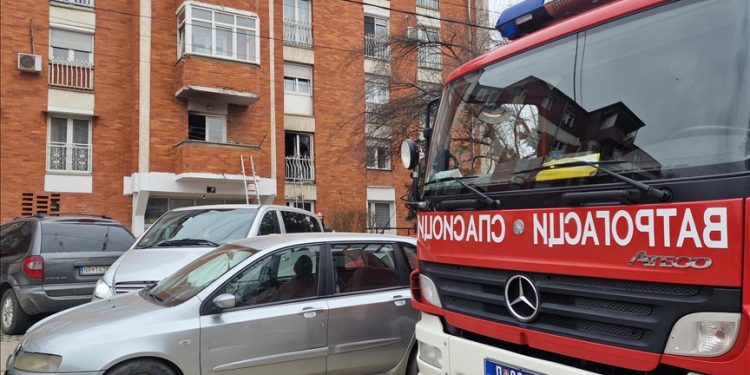 UPDATE – MUP Srbije: Čini se da je požar u Novom Pazaru izbio mnogo ranije od dojave