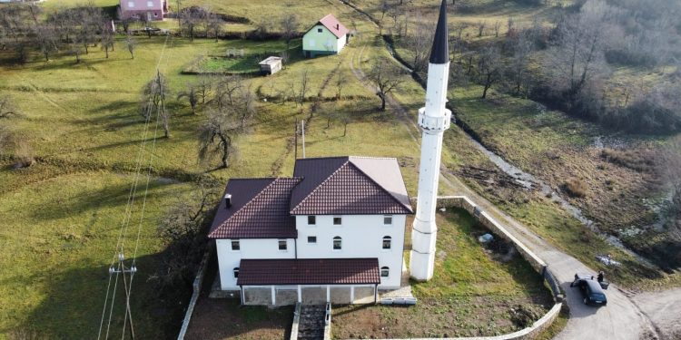 PETNJICA: NOVA DŽAMIJA U MZ TUCANJE U FUNKCIJI