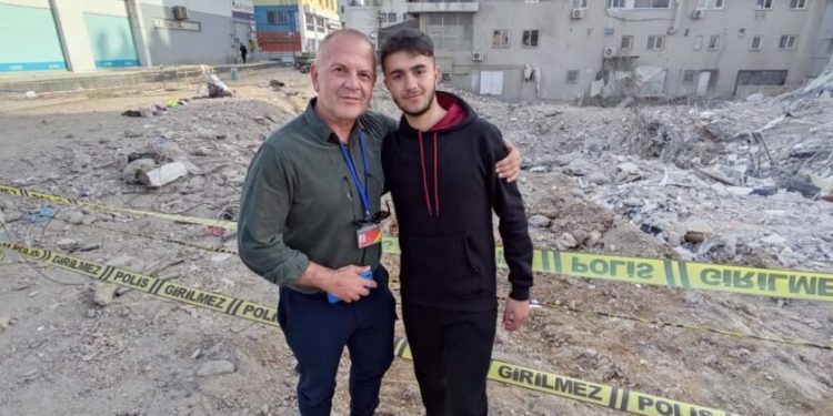 ADNAN (17) PREŽIVIO 5 DANA ISPOD RUŠEVINA: “NITI JEDAN NAMAZ NISAM PROPUSTIO”