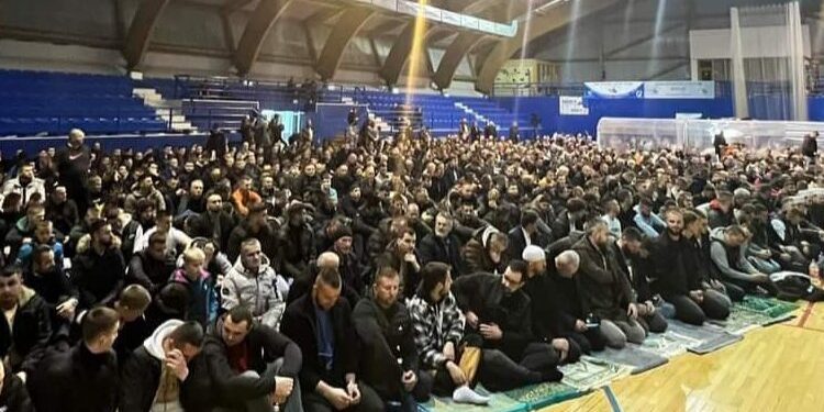 Noćni namaz u Rožajama, Brčvak donirao 10 umri