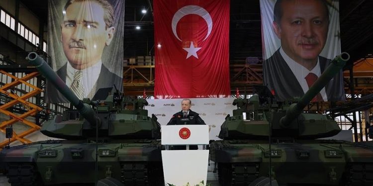 /VIDEO/ Oružanim snagama Turkiye na testiranje isporučen novi tenk “Altay”