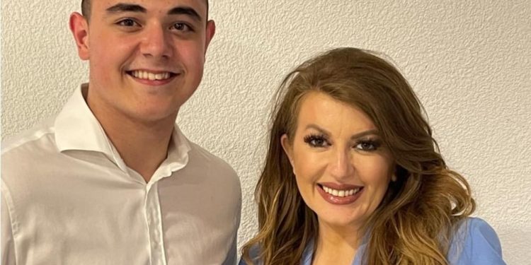 POBJEDNIK ZVEZDA GRANDA POSTI I U BEOGRADU: Viki Miljković sprema iftare Nerminu Handžiću