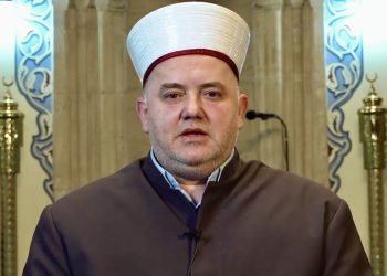 /VIDEO/ Enis ef. Makić – Allah gleda u naša srca a ne u naša tijela
