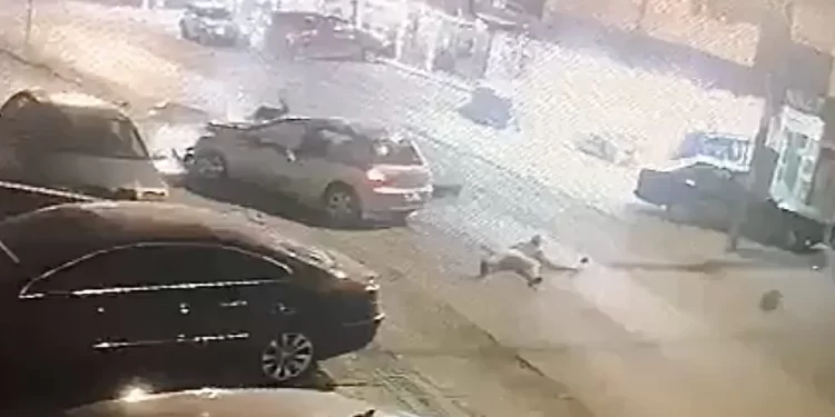 /VIDEO/ Novi Pazar: U sudaru automobila i motocikla jedna osoba teže povrijeđena