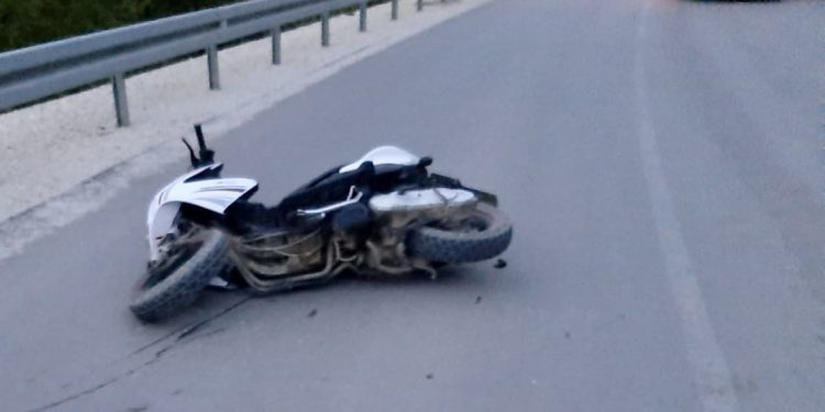 /FOTO/ TUTIN: TEŠKA SAOBRAĆAJNA NESREĆA U MJESTU LUKE