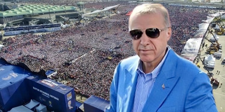 /FOTO&VIDEO/ Turkiye: Više od 1,7 miliona ljudi na mitingu AK Partije u Istanbulu