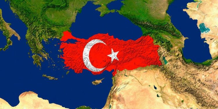 Turska: Otvorena birališta na predsjedničkim i parlamentarnim izborima, pravo glasa ima više od 64 miliona birača