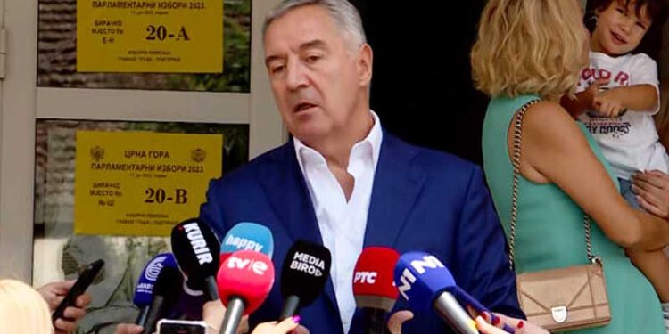 Đukanović: Mnogo aferaškog se naselilo na političkoj sceni, treba se čistiti