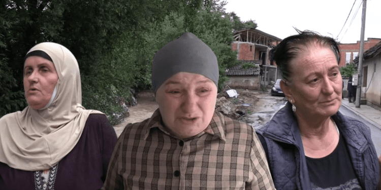 /VIDEO/ Građani nakon poplave u Novom Pazaru: TOLIKO GODINA KUĆIŠ I ODJEDNOM TI SVE ODE