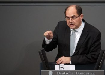 /VIDEO/ Schmidt: Ne znam koje droge koristi Dodik, nema veze sa političkom realnošću