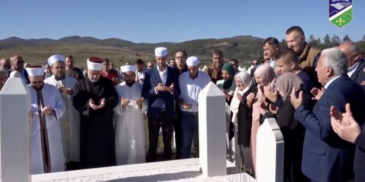 /VIDEO/ Tutin: Obilježena šesta godišnjica od preseljenja na ahiret Šemsudina Kučevića