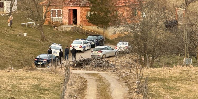 JAVNOST UPERILA PRST U POGREŠNOG ČOVJEKA